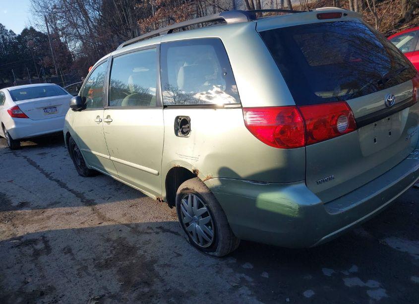 Photo 3 of 2008 Toyota Sienna CE (VIN 5TDZK23CX8S179966)