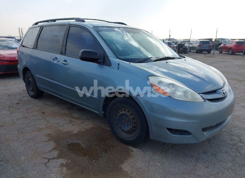 2009 Toyota Sienna CE (VIN 5TDZK23CX9S227905) main photo