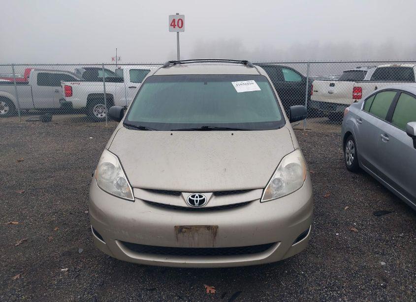 Photo 12 of 2009 Toyota Sienna LE (VIN 5TDZK23CX9S246714)