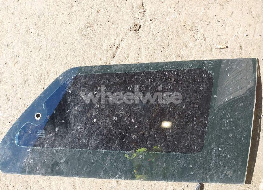 Photo 12 of 2011 Toyota Sienna BASE V6 (VIN 5TDZK3DC0BS075319)