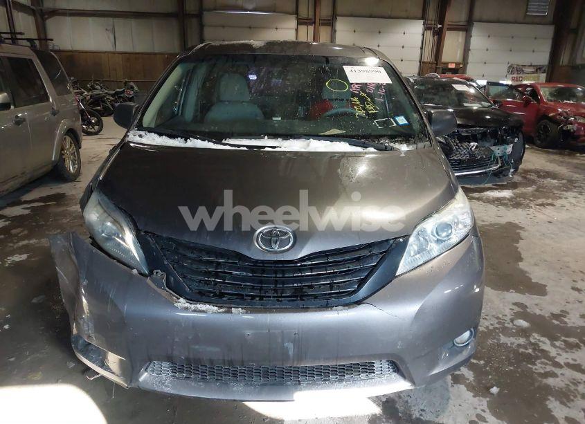 Photo 12 of 2013 Toyota Sienna L V6 7 PASSENGER (VIN 5TDZK3DC0DS286197)