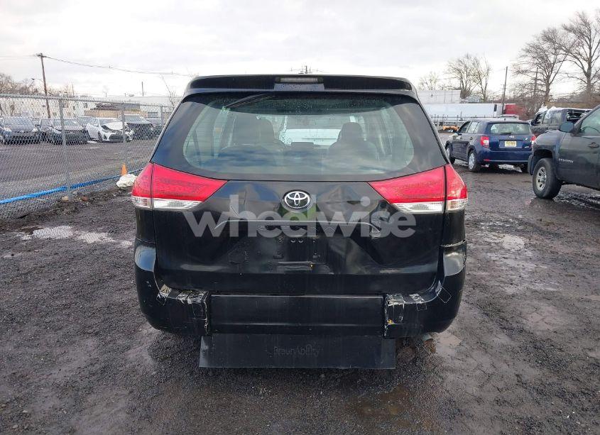 Photo 16 of 2014 Toyota Sienna L V6 7 PASSENGER (VIN 5TDZK3DC0ES449836)