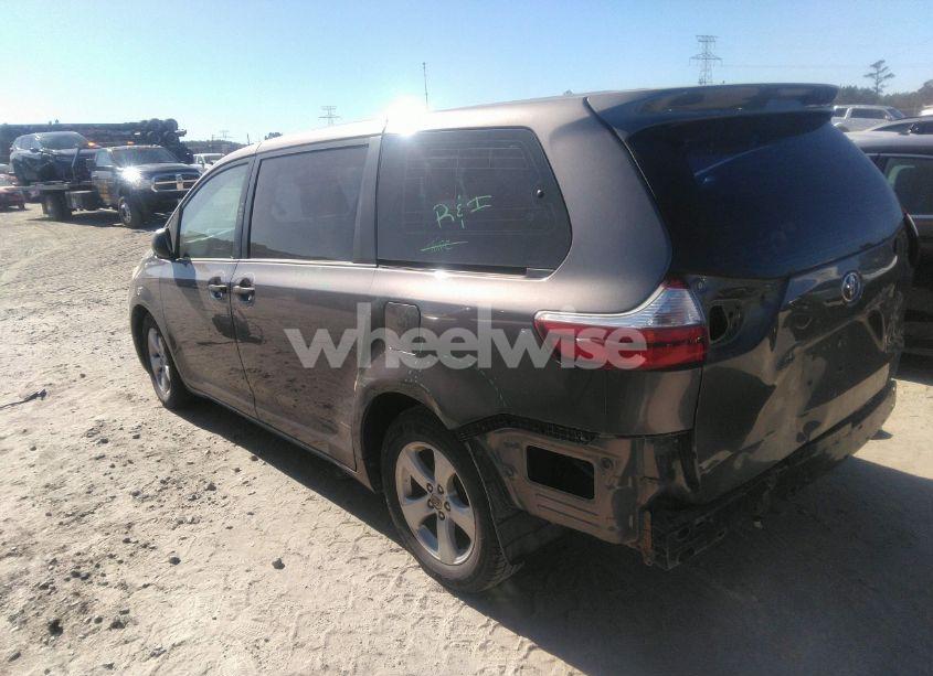 Photo 3 of 2015 Toyota Sienna L 7 PASSENGER (VIN 5TDZK3DC0FS583733)