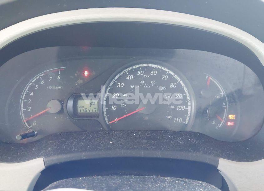 Photo 7 of 2011 Toyota Sienna BASE V6 (VIN 5TDZK3DC1BS158967)