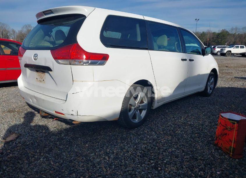 Photo 4 of 2012 Toyota Sienna BASE V6 7 PASSENGER (VIN 5TDZK3DC1CS229747)