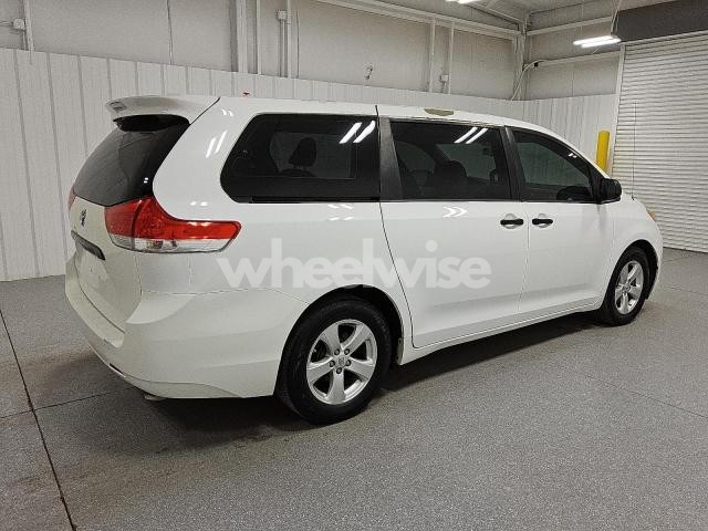 Photo 6 of 2013 TOYOTA SIENNA (VIN 5TDZK3DC1DS335455)