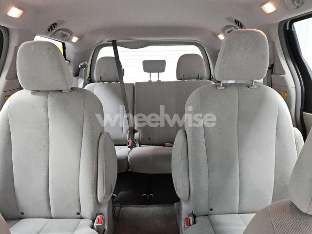 Photo 7 of 2013 TOYOTA SIENNA (VIN 5TDZK3DC1DS335455)