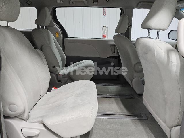 Photo 8 of 2014 TOYOTA SIENNA (VIN 5TDZK3DC1ES514595)