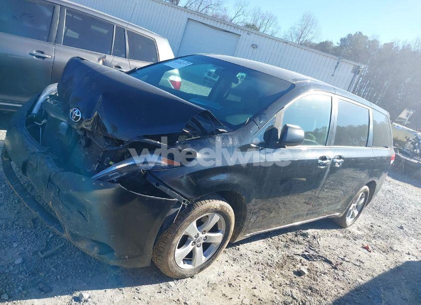 Photo 14 of 2011 Toyota Sienna BASE V6 (VIN 5TDZK3DC2BS008902)