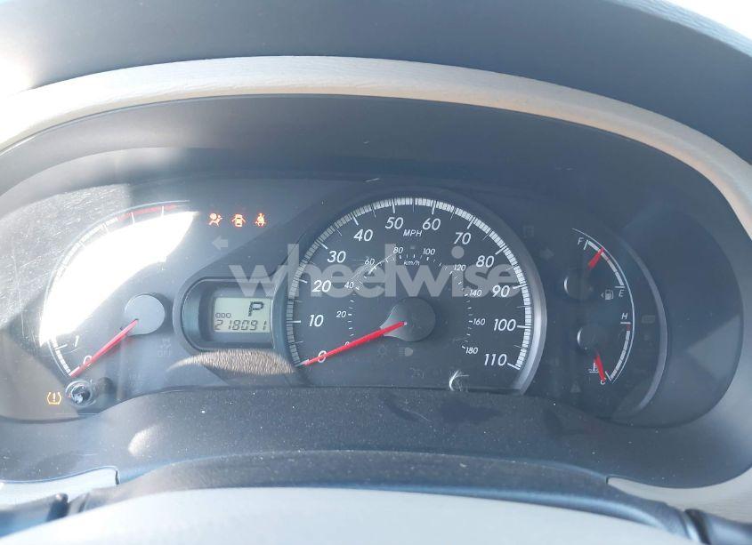 Photo 7 of 2011 Toyota Sienna BASE V6 (VIN 5TDZK3DC2BS008902)
