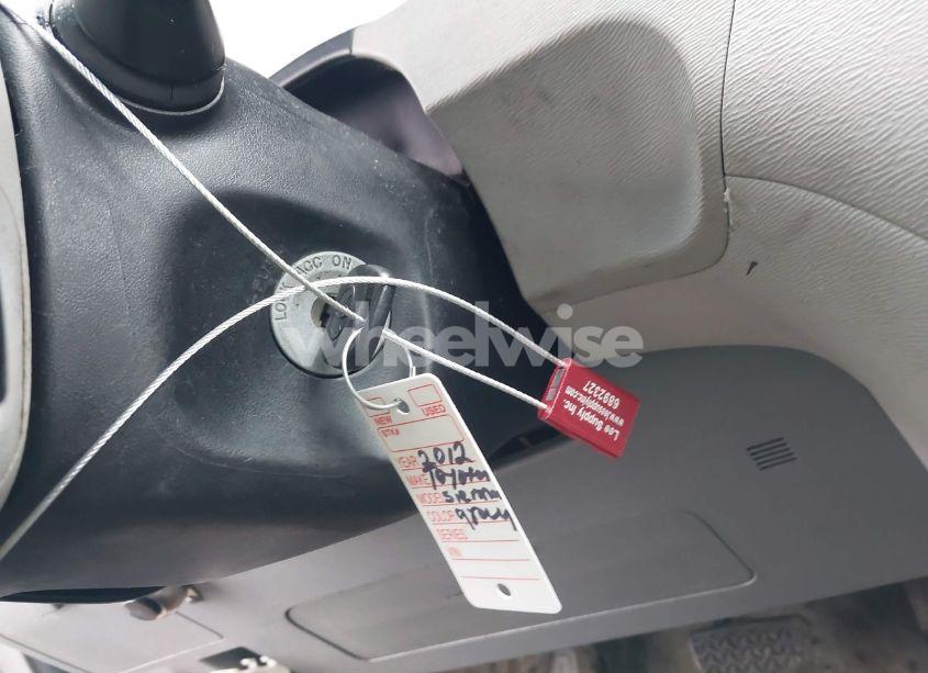 Photo 11 of 2012 Toyota Sienna BASE V6 7 PASSENGER (VIN 5TDZK3DC2CS221981)