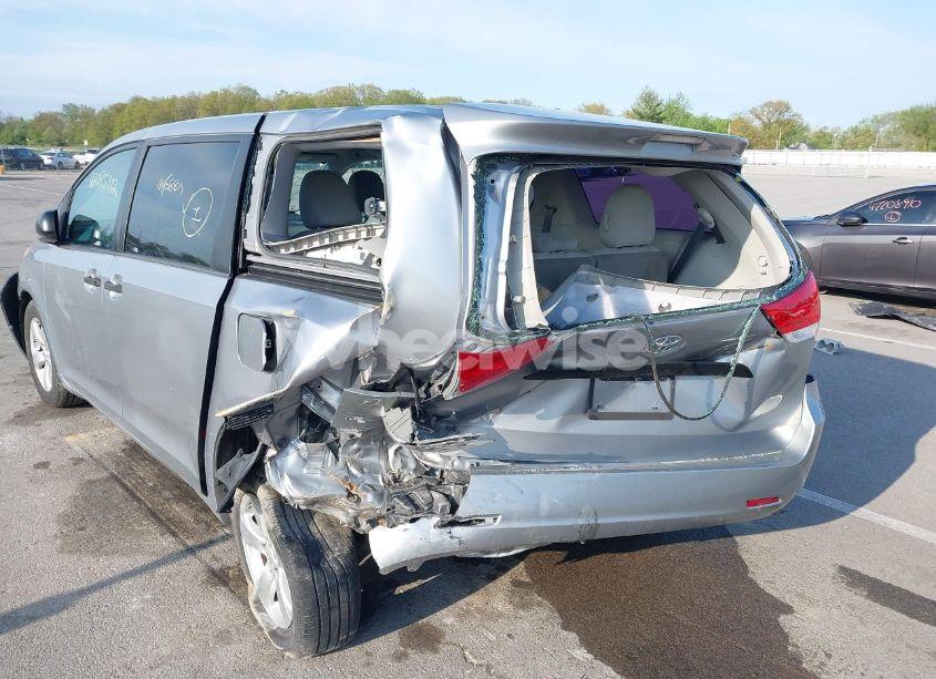 Photo 6 of 2013 Toyota Sienna L V6 7 PASSENGER (VIN 5TDZK3DC2DS321418)