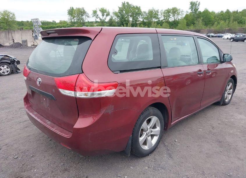 Photo 4 of 2014 Toyota Sienna L V6 7 PASSENGER (VIN 5TDZK3DC2ES505680)