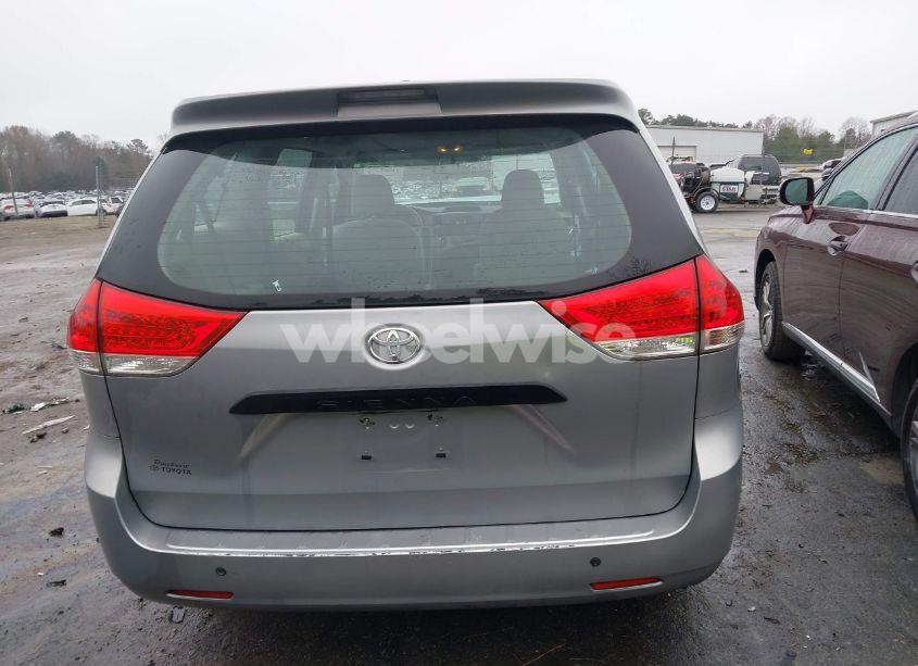 Photo 16 of 2014 Toyota Sienna L V6 7 PASSENGER (VIN 5TDZK3DC2ES510684)