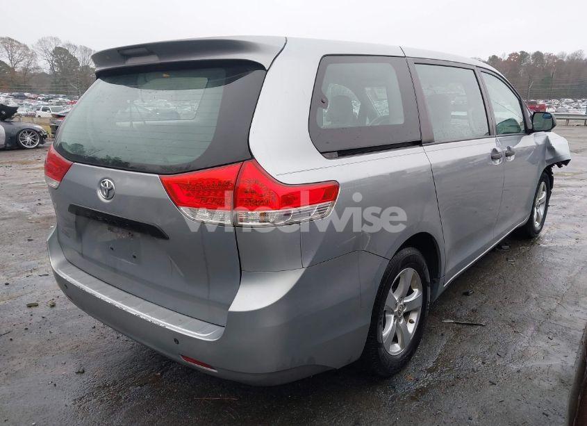 Photo 4 of 2014 Toyota Sienna L V6 7 PASSENGER (VIN 5TDZK3DC2ES510684)