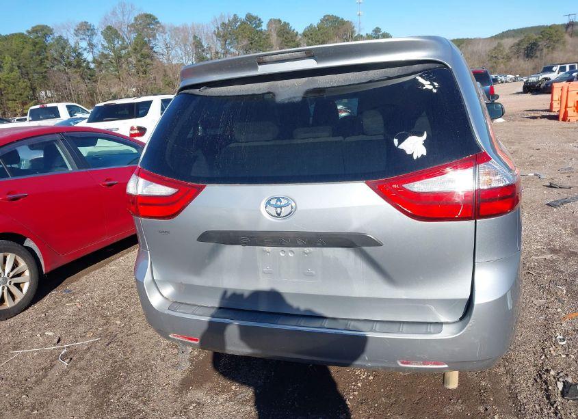 Photo 16 of 2016 Toyota Sienna L 7 PASSENGER (VIN 5TDZK3DC2GS724321)