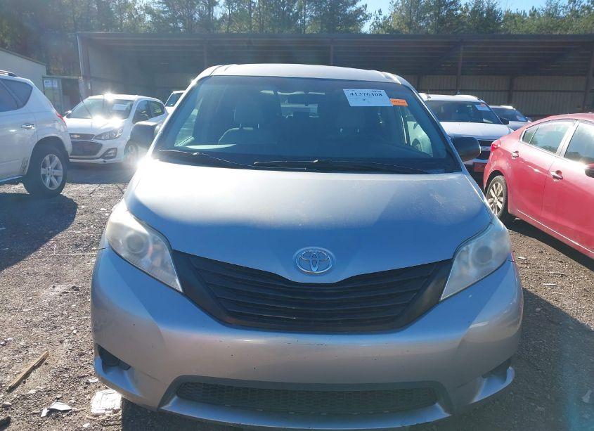 Photo 6 of 2016 Toyota Sienna L 7 PASSENGER (VIN 5TDZK3DC2GS724321)