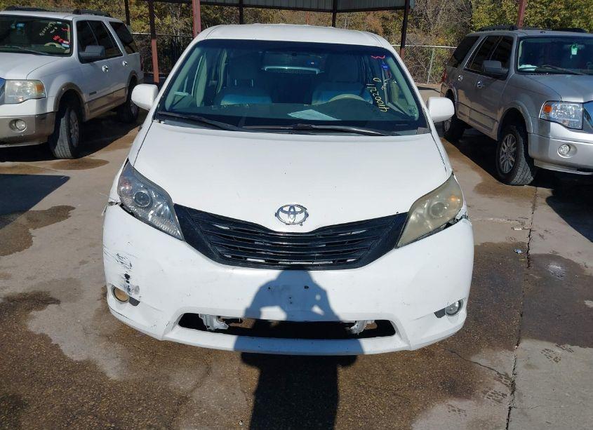 Photo 13 of 2013 Toyota Sienna L V6 7 PASSENGER (VIN 5TDZK3DC3DS386276)