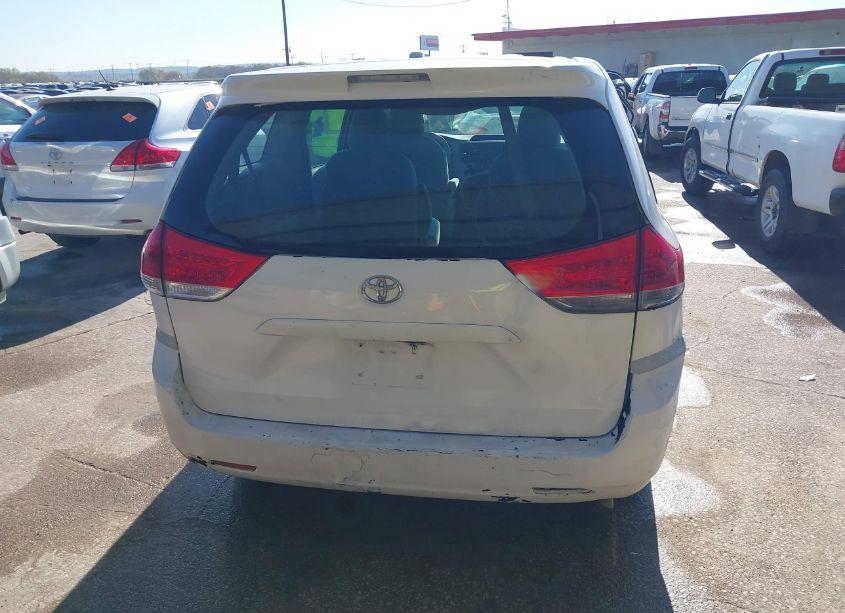 Photo 17 of 2013 Toyota Sienna L V6 7 PASSENGER (VIN 5TDZK3DC3DS386276)