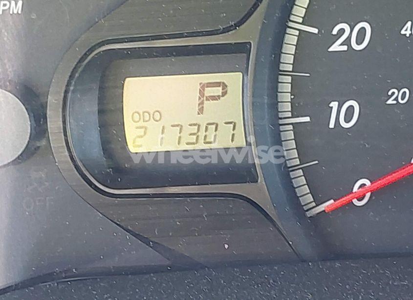 Photo 15 of 2011 Toyota Sienna BASE V6 (VIN 5TDZK3DC4BS022350)