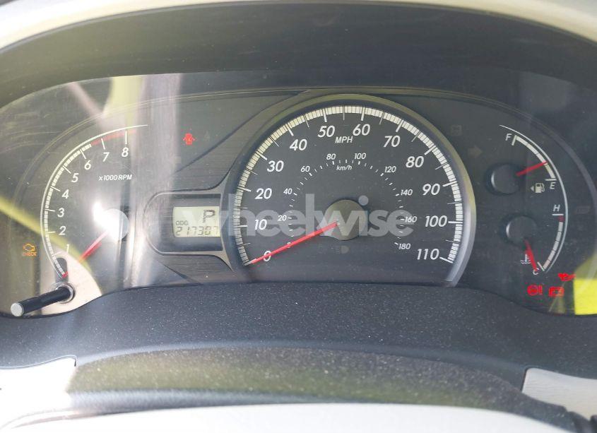 Photo 7 of 2011 Toyota Sienna BASE V6 (VIN 5TDZK3DC4BS022350)