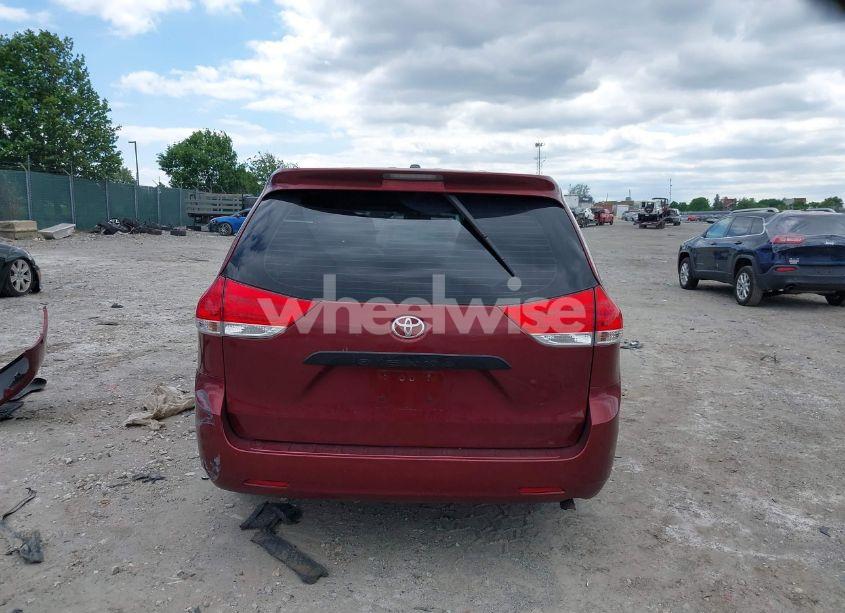 Photo 17 of 2014 Toyota Sienna L V6 7 PASSENGER (VIN 5TDZK3DC4ES406178)