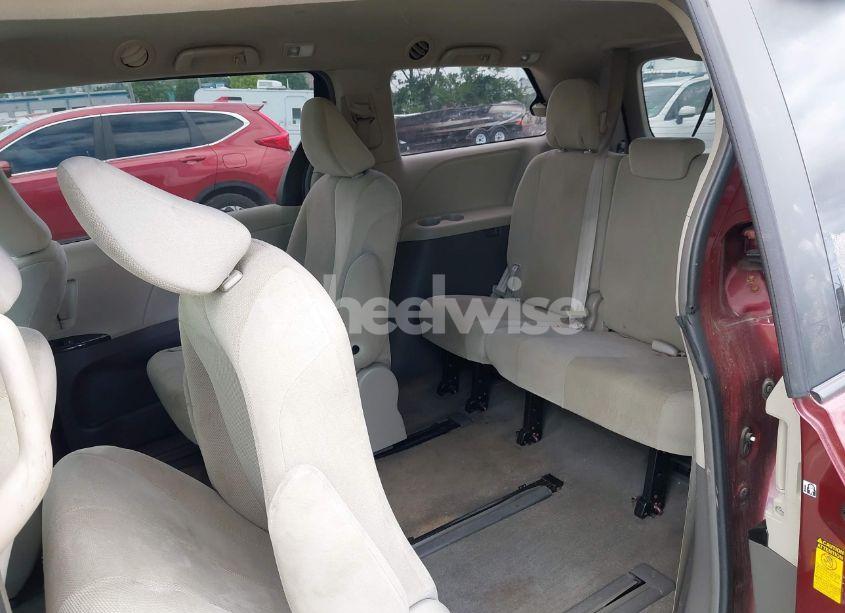 Photo 8 of 2014 Toyota Sienna L V6 7 PASSENGER (VIN 5TDZK3DC4ES406178)