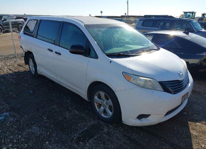 2014 Toyota Sienna L V6 7 PASSENGER (VIN 5TDZK3DC4ES467966) main photo