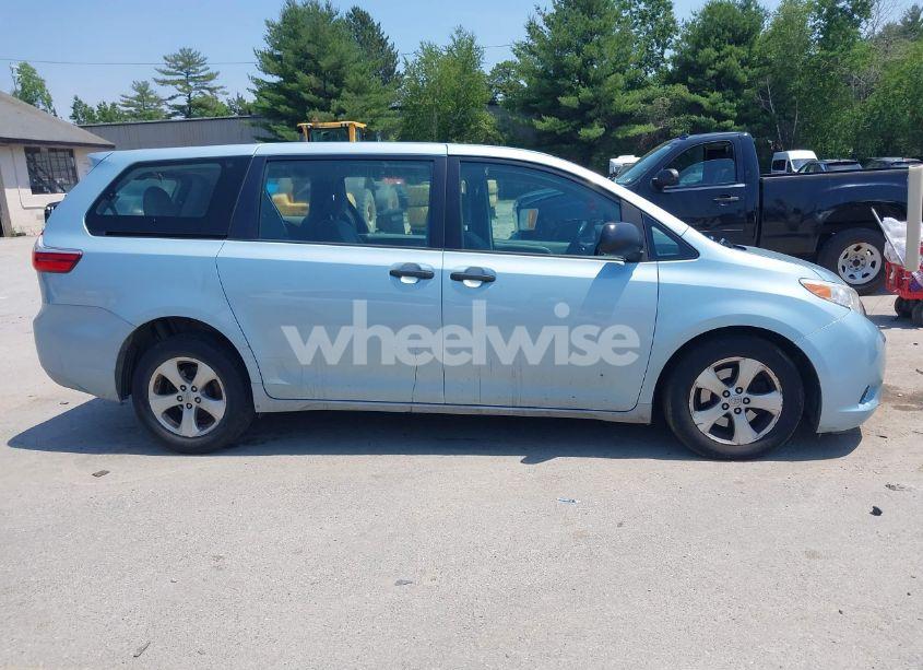 Photo 13 of 2016 Toyota Sienna L 7 PASSENGER (VIN 5TDZK3DC4GS750290)