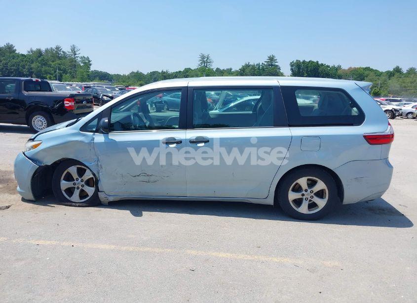 Photo 14 of 2016 Toyota Sienna L 7 PASSENGER (VIN 5TDZK3DC4GS750290)