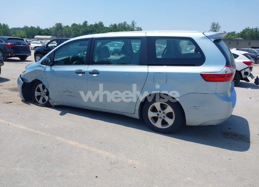 Photo 3 of 2016 Toyota Sienna L 7 PASSENGER (VIN 5TDZK3DC4GS750290)