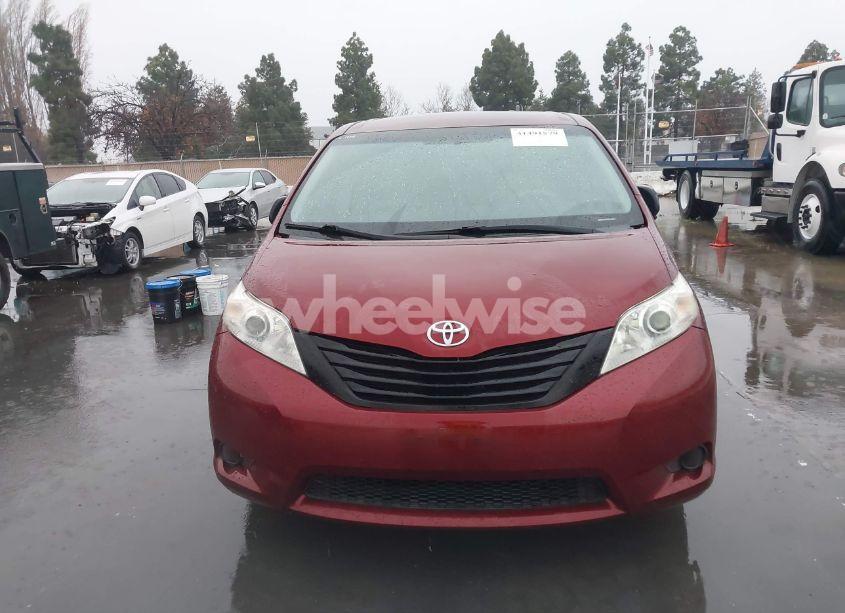 Photo 12 of 2011 Toyota Sienna BASE V6 (VIN 5TDZK3DC5BS007047)