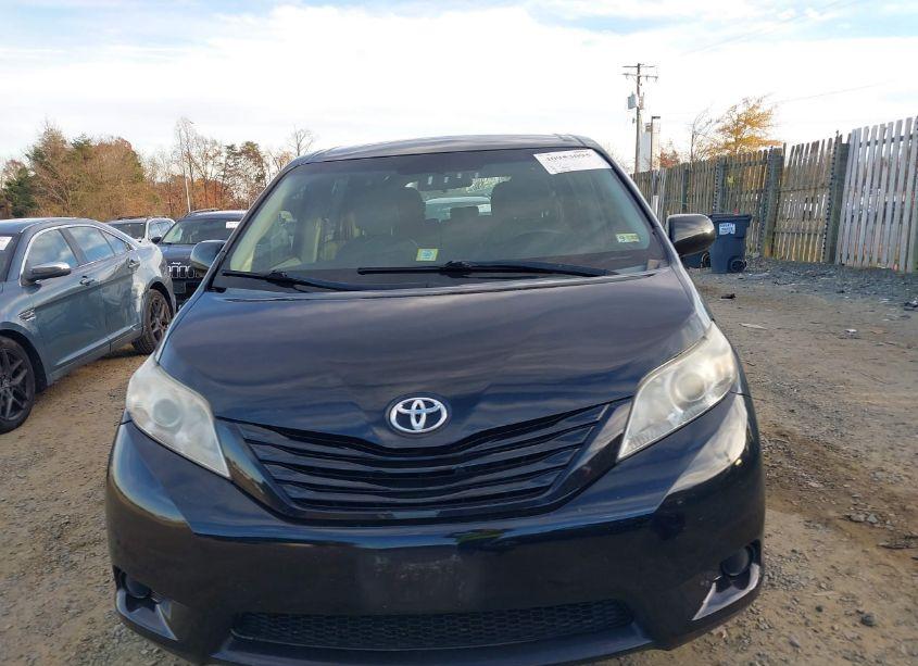 Photo 12 of 2014 Toyota Sienna L V6 7 PASSENGER (VIN 5TDZK3DC5ES426357)