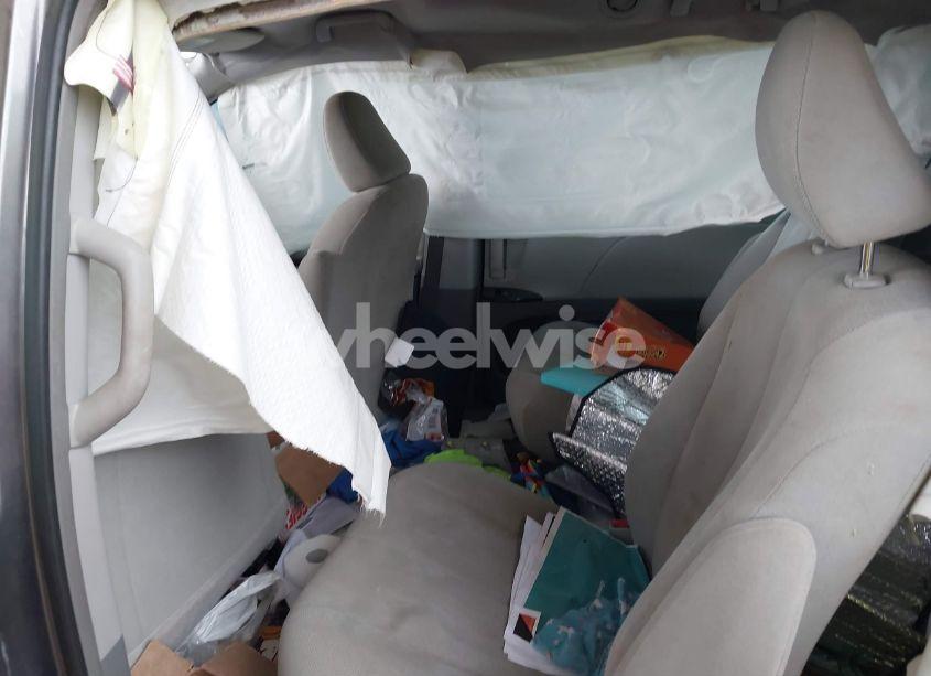 Photo 8 of 2014 Toyota Sienna L V6 7 PASSENGER (VIN 5TDZK3DC5ES475204)