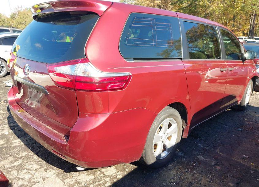 Photo 4 of 2015 Toyota Sienna L 7 PASSENGER (VIN 5TDZK3DC5FS613017)