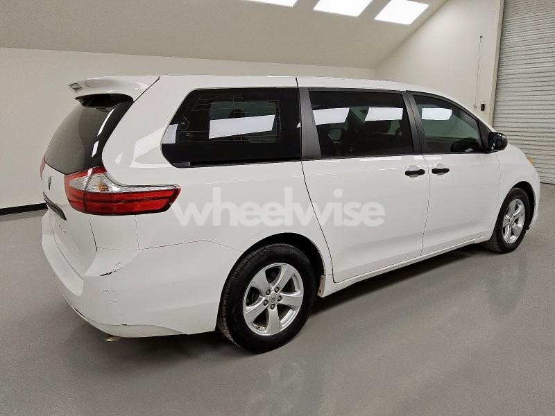 Photo 12 of 2016 TOYOTA SIENNA (VIN 5TDZK3DC5GS697759)