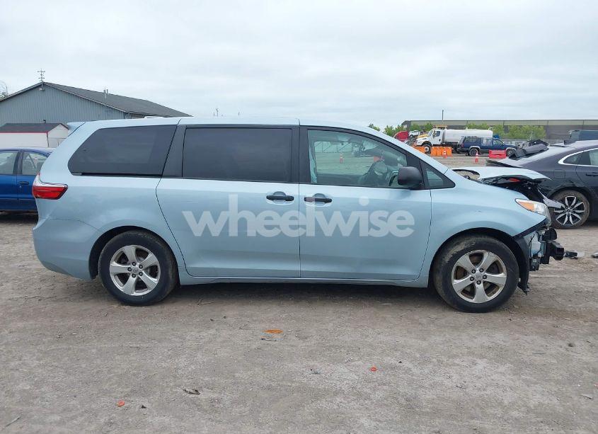 Photo 14 of 2016 Toyota Sienna L 7 PASSENGER (VIN 5TDZK3DC5GS710011)