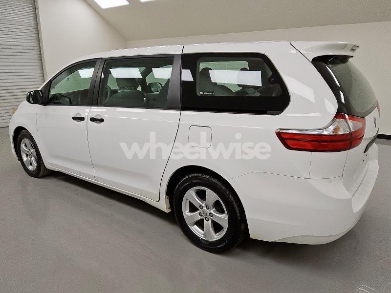 Photo 11 of 2016 TOYOTA SIENNA (VIN 5TDZK3DC5GS711420)