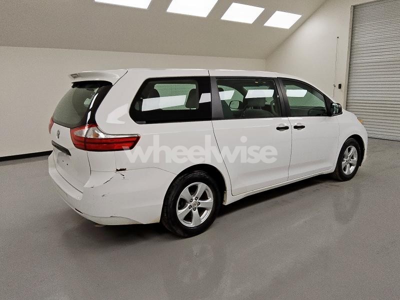 Photo 3 of 2016 TOYOTA SIENNA (VIN 5TDZK3DC5GS711420)