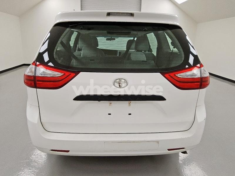 Photo 7 of 2016 TOYOTA SIENNA (VIN 5TDZK3DC5GS711420)