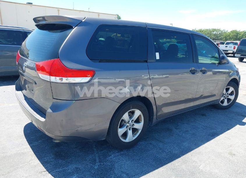 Photo 4 of 2011 Toyota Sienna BASE V6 (VIN 5TDZK3DC6BS171780)