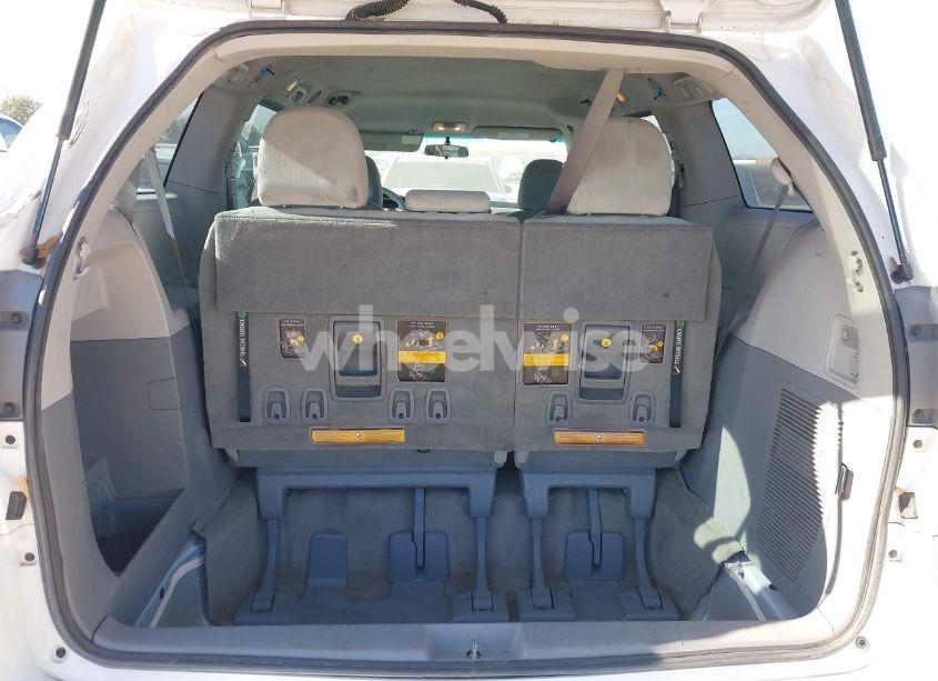 Photo 8 of 2012 Toyota Sienna BASE V6 7 PASSENGER (VIN 5TDZK3DC6CS178052)