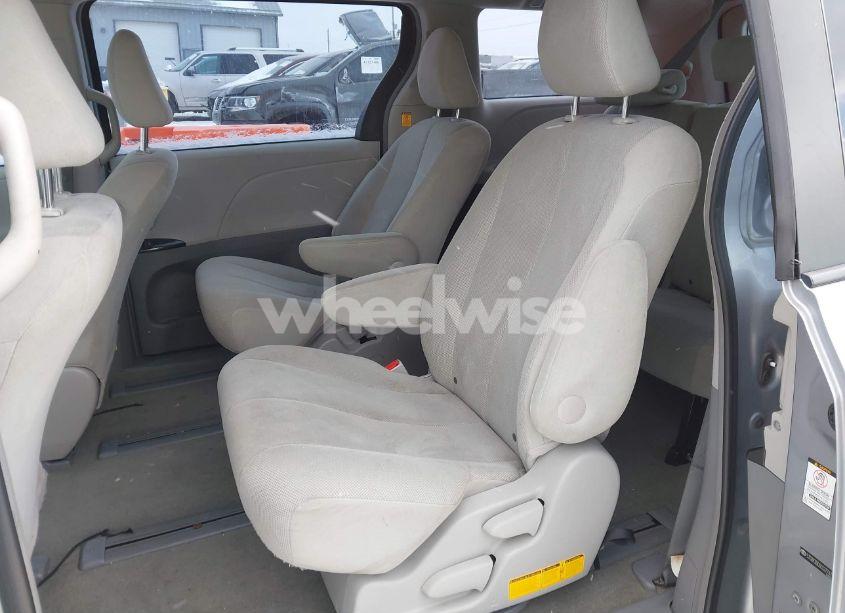 Photo 8 of 2012 Toyota Sienna BASE V6 7 PASSENGER (VIN 5TDZK3DC6CS277471)