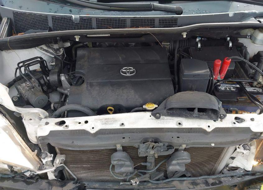 Photo 10 of 2013 Toyota Sienna L V6 7 PASSENGER (VIN 5TDZK3DC6DS280582)