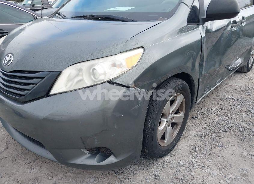 Photo 19 of 2014 Toyota Sienna L V6 7 PASSENGER (VIN 5TDZK3DC6ES421278)