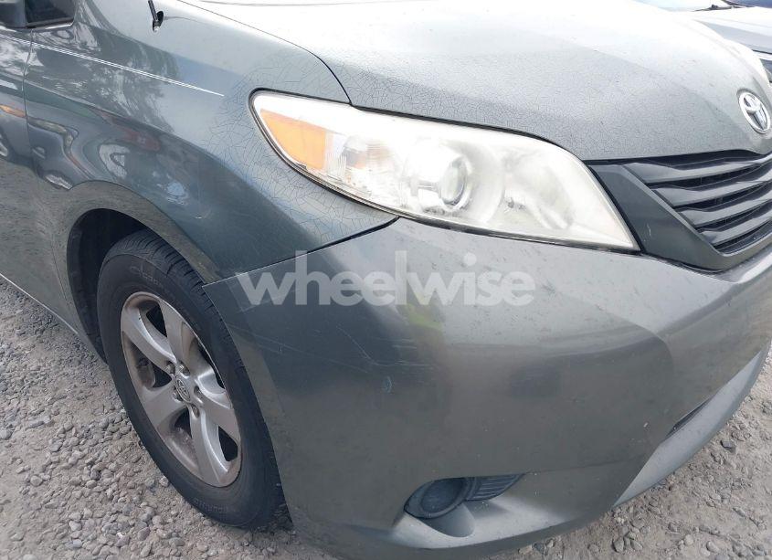 Photo 20 of 2014 Toyota Sienna L V6 7 PASSENGER (VIN 5TDZK3DC6ES421278)