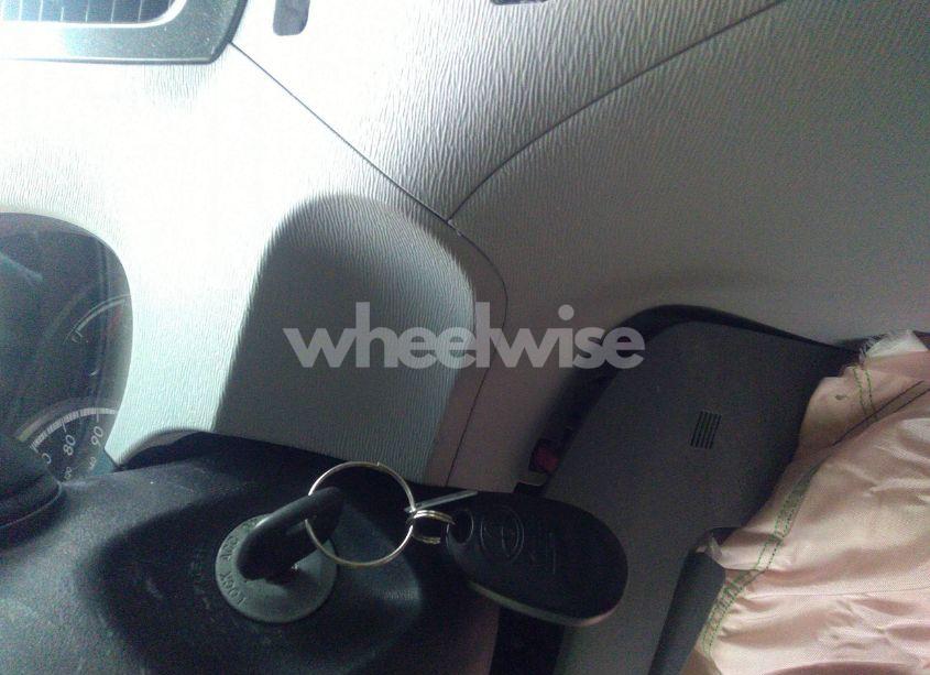 Photo 11 of 2014 Toyota Sienna L V6 7 PASSENGER (VIN 5TDZK3DC6ES472540)