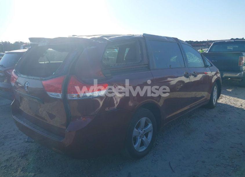 Photo 4 of 2011 Toyota Sienna BASE V6 (VIN 5TDZK3DC7BS084244)