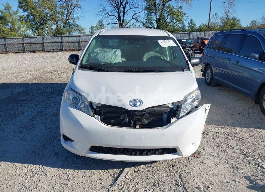 Photo 12 of 2012 Toyota Sienna BASE V6 7 PASSENGER (VIN 5TDZK3DC7CS270240)