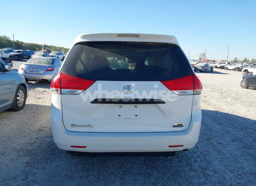 Photo 16 of 2012 Toyota Sienna BASE V6 7 PASSENGER (VIN 5TDZK3DC7CS270240)